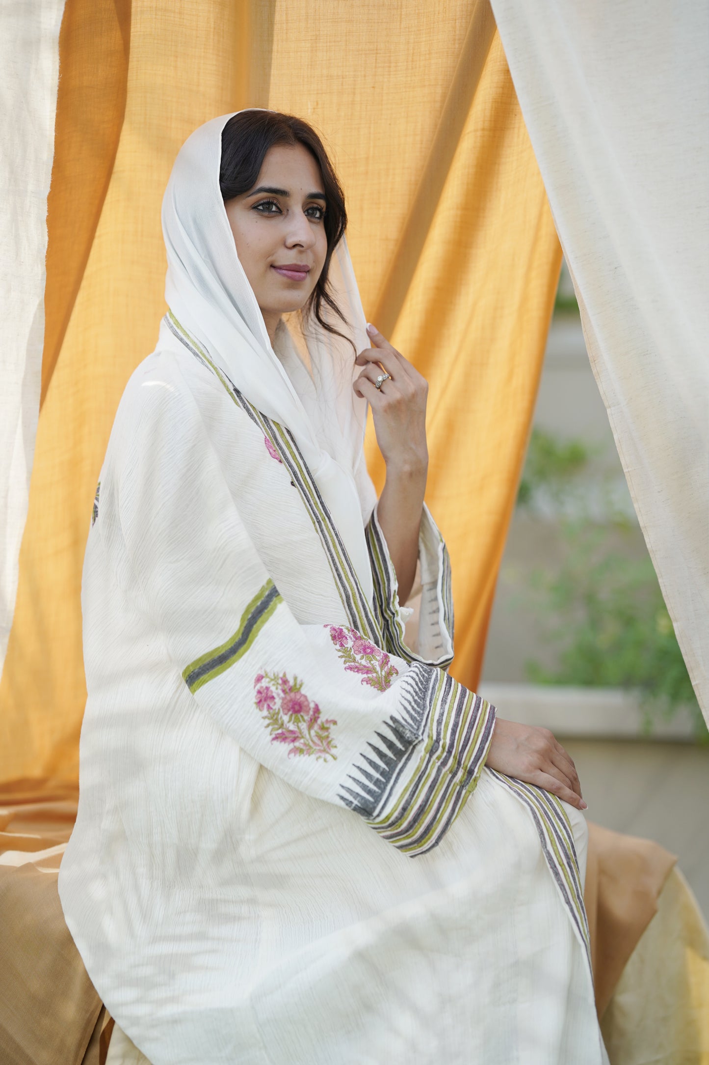 Bonjour Abaya