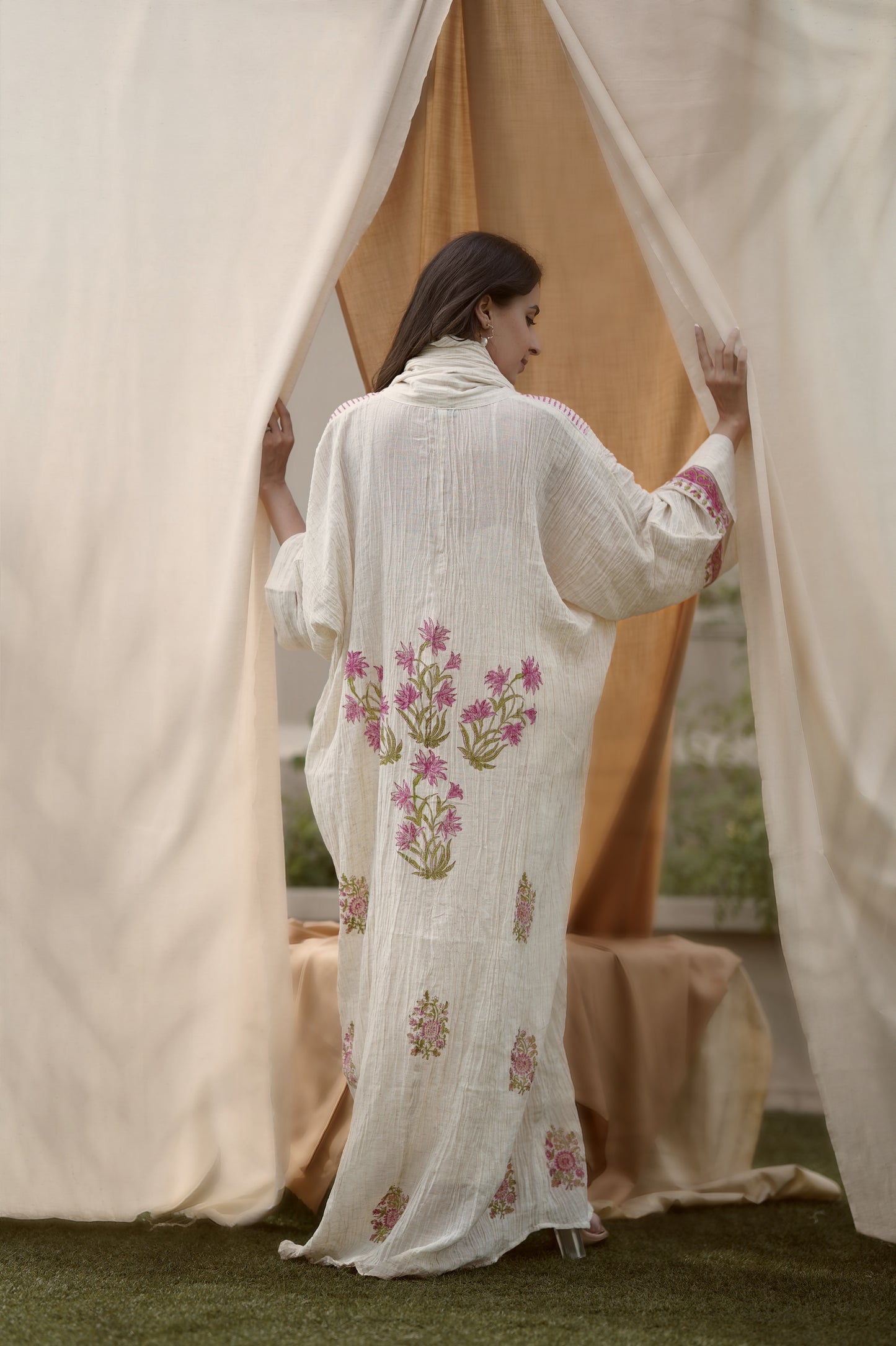 Afternoon Tea Abaya