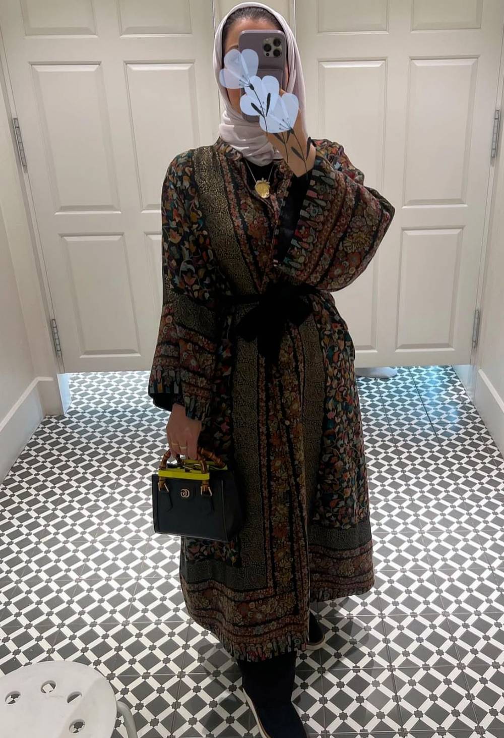 Golden Threadwork Cashmere Black Abaya